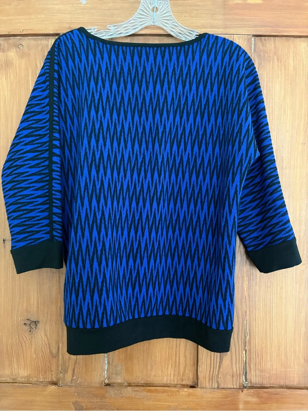 Vintage Dana Buchman Royal Blue and Black Geometric Knit Top Size L